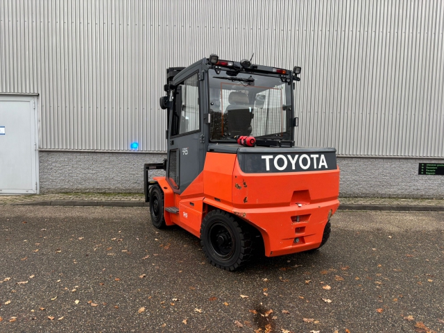 Toyota 8FBMHT70, sn. 10083 (H1198)