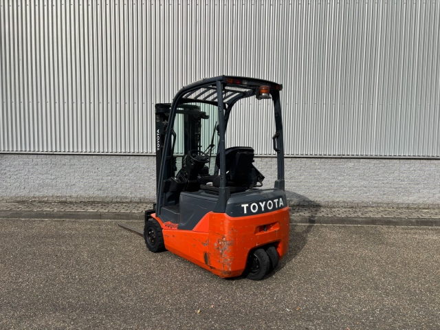 Toyota 8FBEK16T, sn. 10328 (H1135)