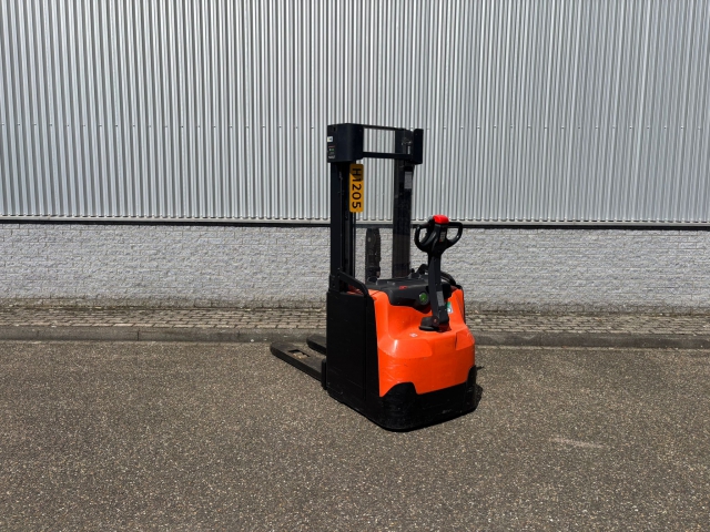 Toyota SWE200, sn. 6651737 (H1205)